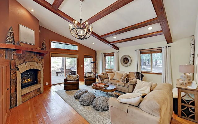 photo 3 of Tahoe Donner Gem - 4 Br Home
