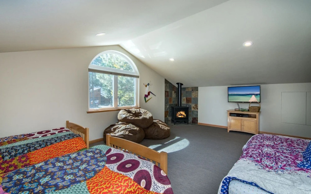 photo 4 of Tahoe Donner Snow Globe Home by RedAwning