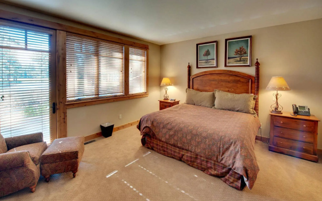 photo 3 of Tahoe Mountain Resorts Lodging Old Greenwood