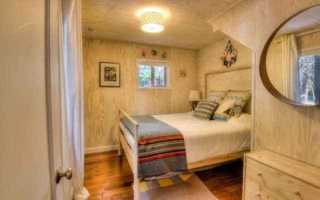 photo 3 of Tahoe Pines Cabin
