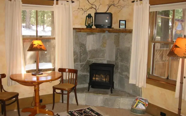 photo 5 of Tahoma Meadows Bed and Breakfast Cottages