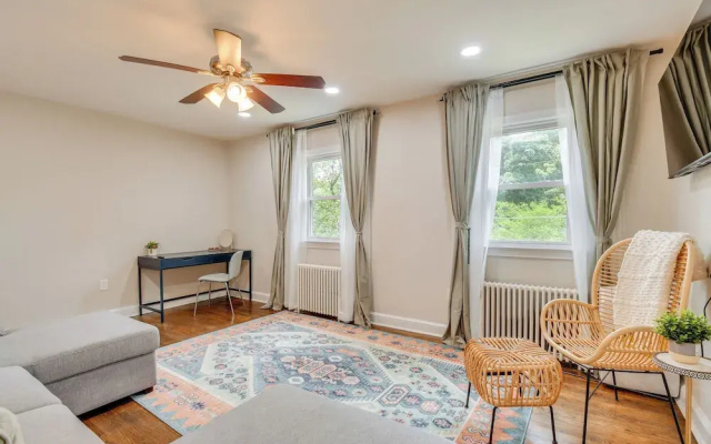 photo 2 of Takoma Park Apartment: Trail Access, 8 Mi to DC!