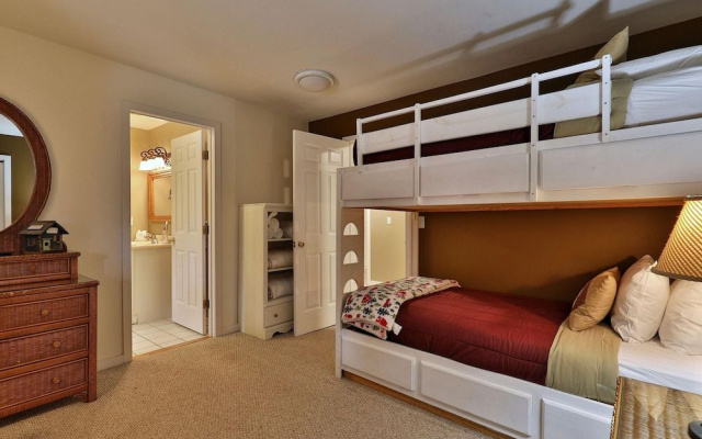 photo 4 of Tanglewood Blues by Killington Vacation Rentals