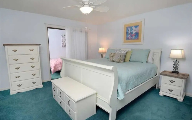 photo 2 of Tarpon 5 - Two Bedroom Condo