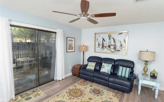 photo 3 of Tarpon 5 - Two Bedroom Condo