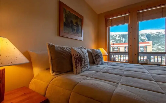 photo 2 of Taylors Crossing 302 - 1 Br Condo