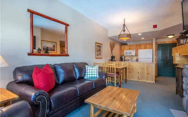 photo 4 of Taylors Crossing 302 - 1 Br Condo