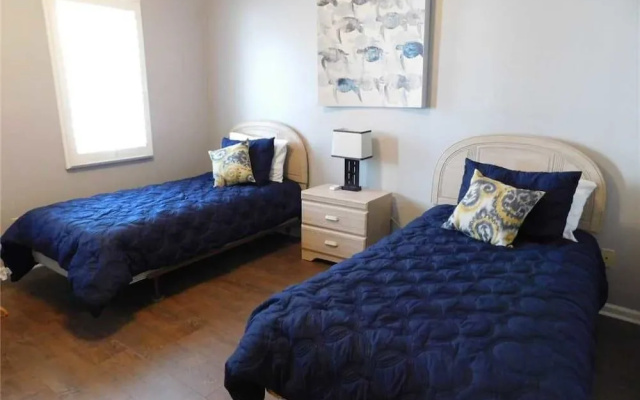 photo 3 of Teal Lake Condo #2211 2 Bedrooms 2 Bathrooms Condo