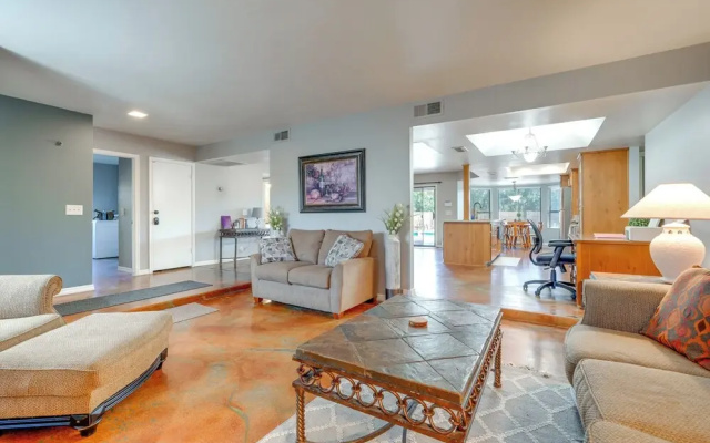 photo 4 of 5 Mi to Asu: Tempe Home w/ Heated Pool & Fire Pit