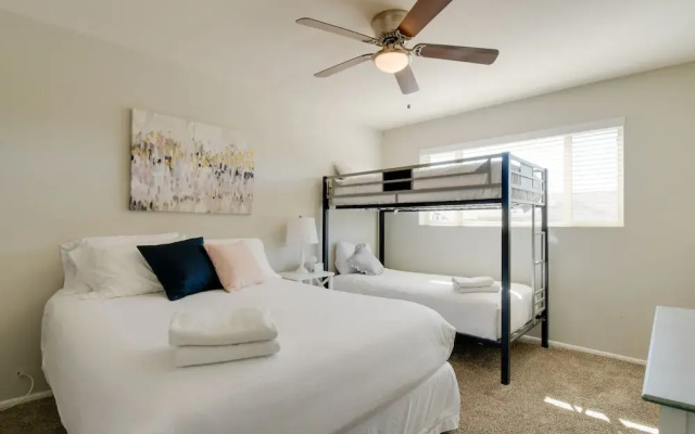 photo 4 of Tempe Home w/ Hot Tub Next to Papago Park