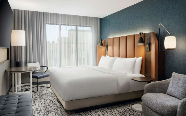 photo 5 of Tempo By Hilton Raleigh Downtown