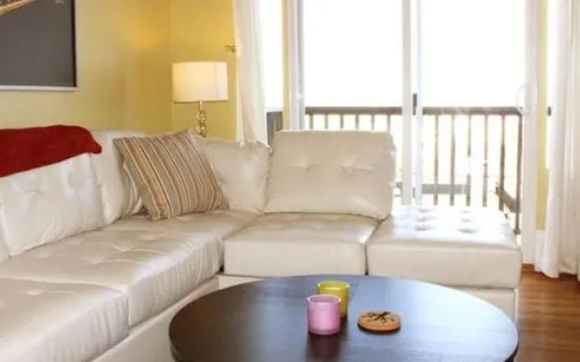 photo 4 of Terrace View Two Bedroom Apartment