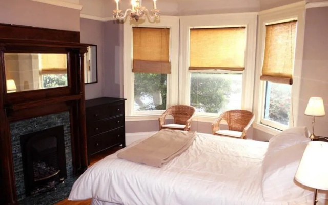 photo 2 of Terrace View Two Bedroom Apartment