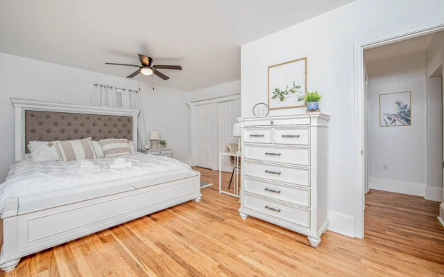 photo 5 of Terry Sanford Guest House