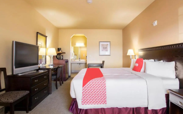 photo 4 of OYO Hotel Valley View TX, I-35