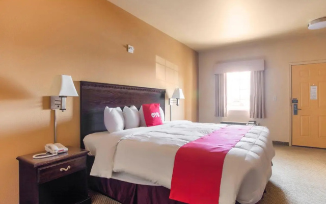 photo 5 of OYO Hotel Valley View TX, I-35