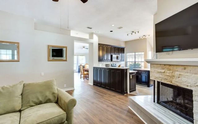 photo 3 of Texas Vacation Rental w/ Private Heated Pool!