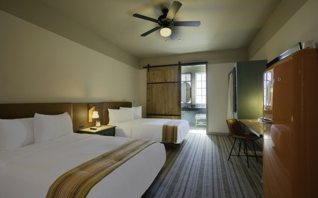 photo 3 of Texican Court, by Valencia Hotel Collection