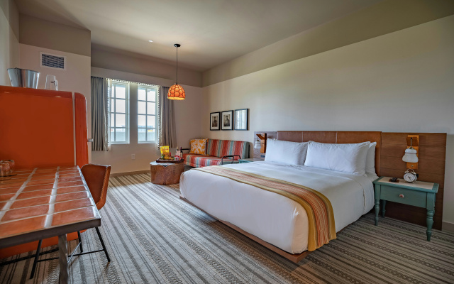 photo 4 of Texican Court, by Valencia Hotel Collection