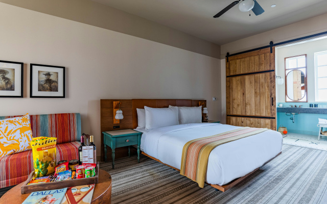 photo 5 of Texican Court, by Valencia Hotel Collection