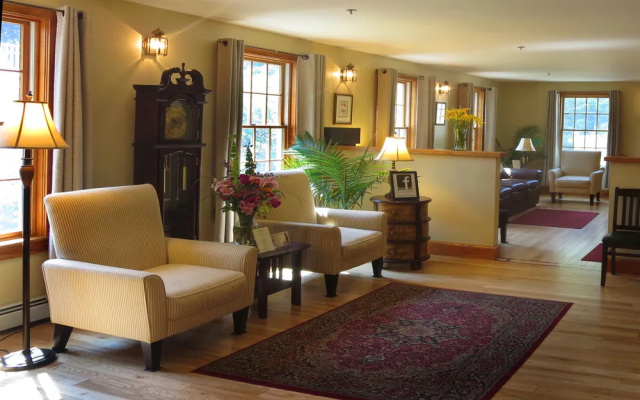 photo 2 of The Admiral's Inn Resort