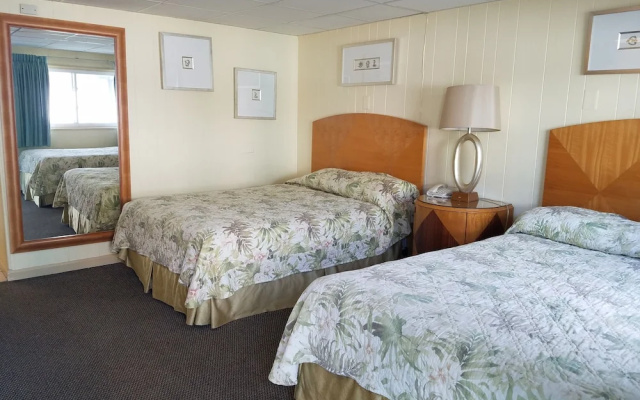 photo 3 of The Amethyst Beach Motel