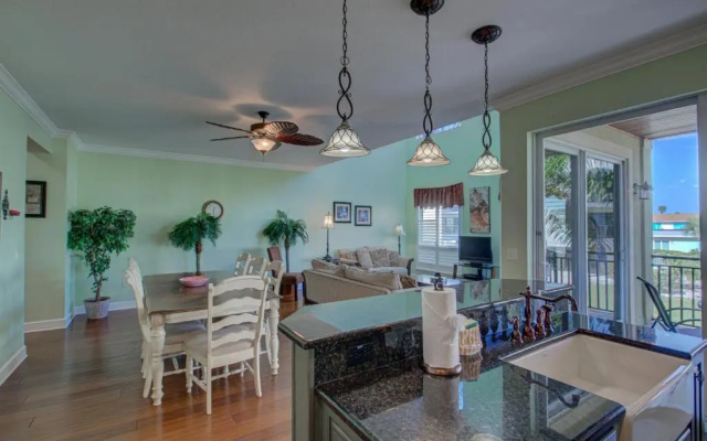 photo 5 of Anna Maria Island Beach Palace