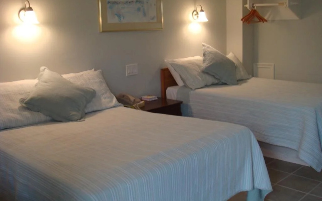 photo 4 of Atlantic Motel