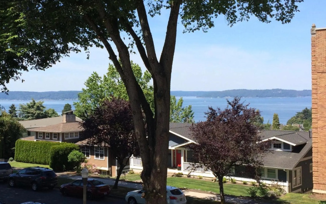 photo 4 of the Bay View, best area, no stairs, balcony