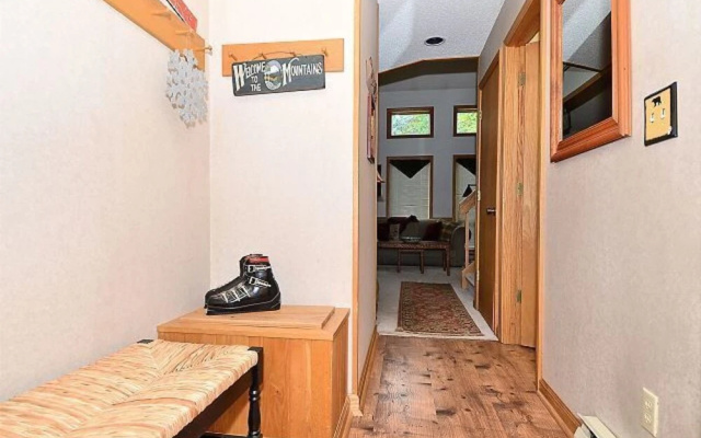 photo 2 of The Bear House