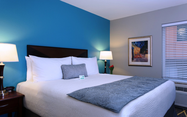photo 3 of The Belltown Inn