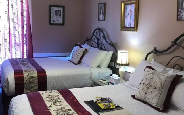 photo 4 of The Bent Elbow Hotel
