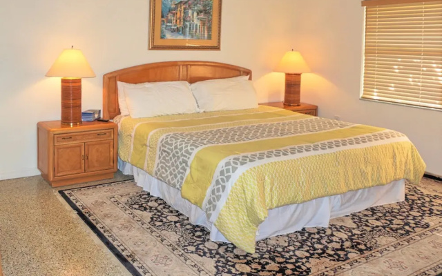 photo 3 of Pass-a-grille Boutique Resort by TechTravel