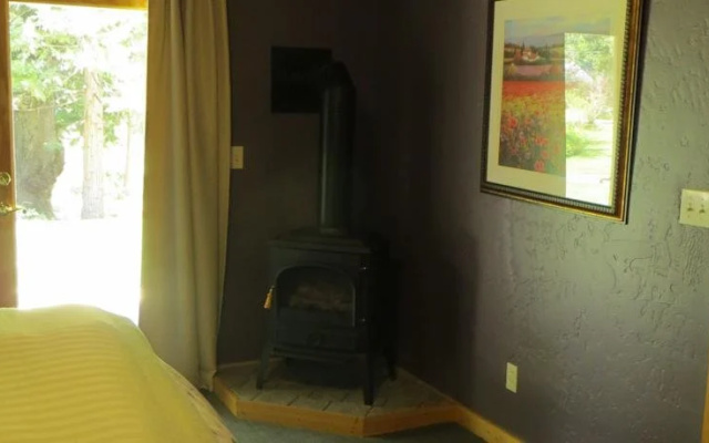 photo 4 of Black Bear Inn