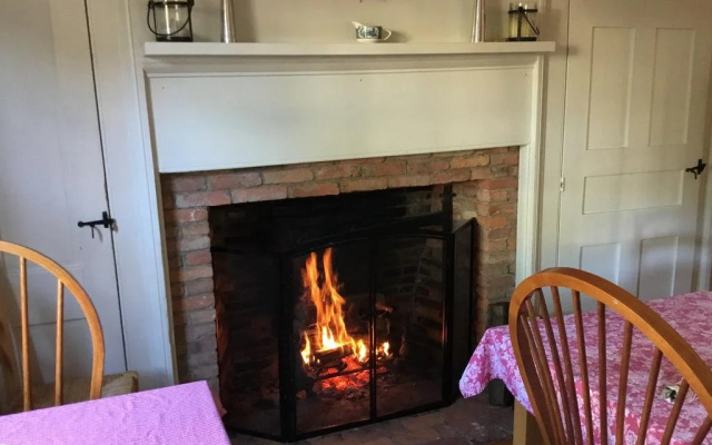 photo 3 of Black Boar Inn Ogunquit