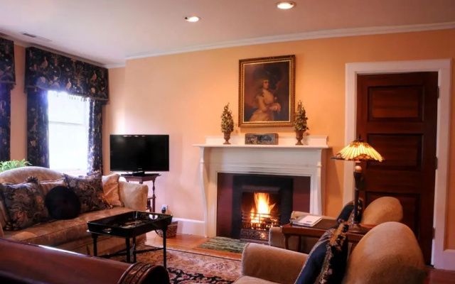 photo 3 of The Black Walnut B & B Inn