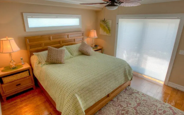 photo 3 of The Blue Horizon Apartment 9