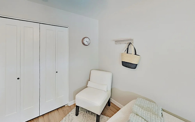 photo 3 of The Blue In Old Town 3 Bedroom Home