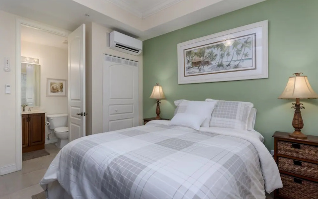 photo 3 of ~the Bonita Paddle Efficiency~ Your Home Away From Home In Paradise 1 Bedroom Condo by RedAwning