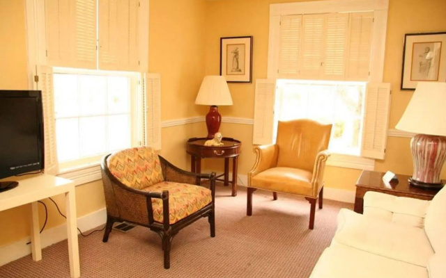 photo 4 of The Briars Bed & Breakfast
