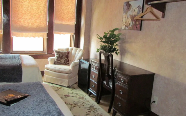photo 4 of The BriMarie Inn