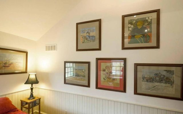 photo 5 of The Buck School Inn