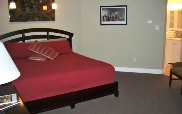 photo 2 of The Burgundy House