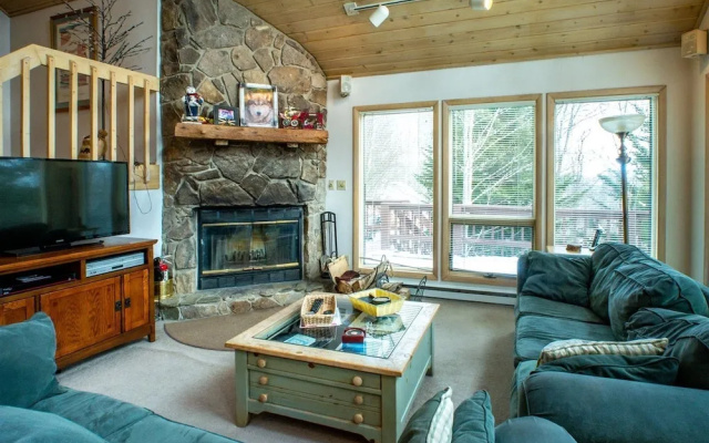 photo 3 of The Cabin