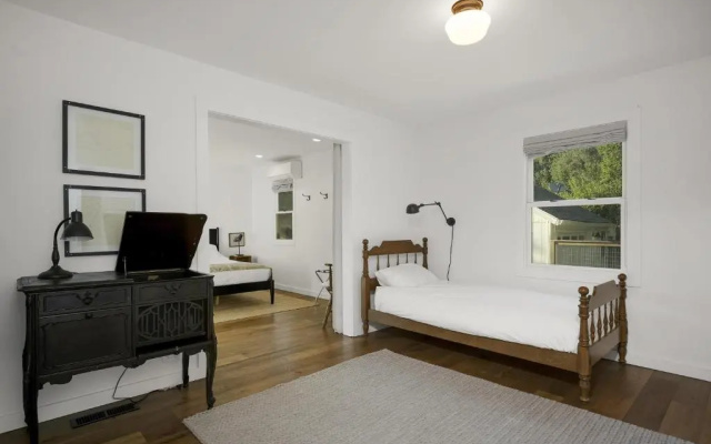 photo 5 of The Calistoga Cottage