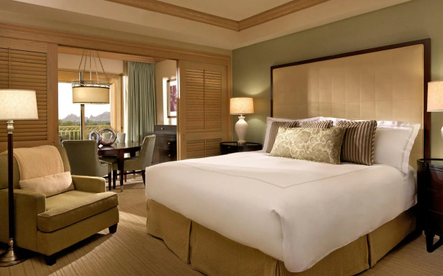 photo 3 of The Canyon Suites at The Phoenician, Luxury Collection