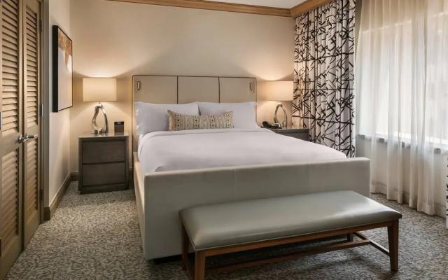 photo 5 of The Canyon Suites at The Phoenician, Luxury Collection