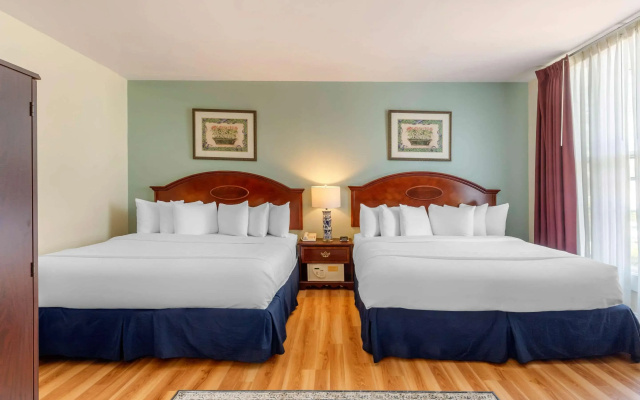 photo 5 of The Carriage House Inn Newport