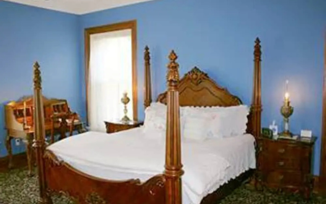 photo 3 of The Carriage House Inn Bed & Breakfast