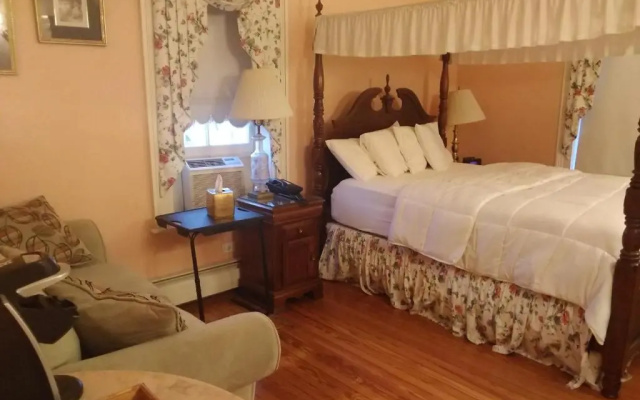 photo 2 of Stay Saratoga